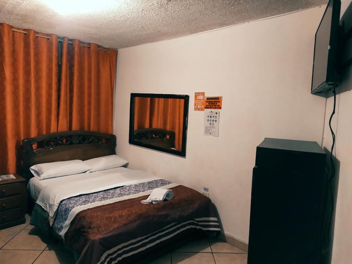 Hostal Ajavi Del Sur Quito Exteriér fotografie