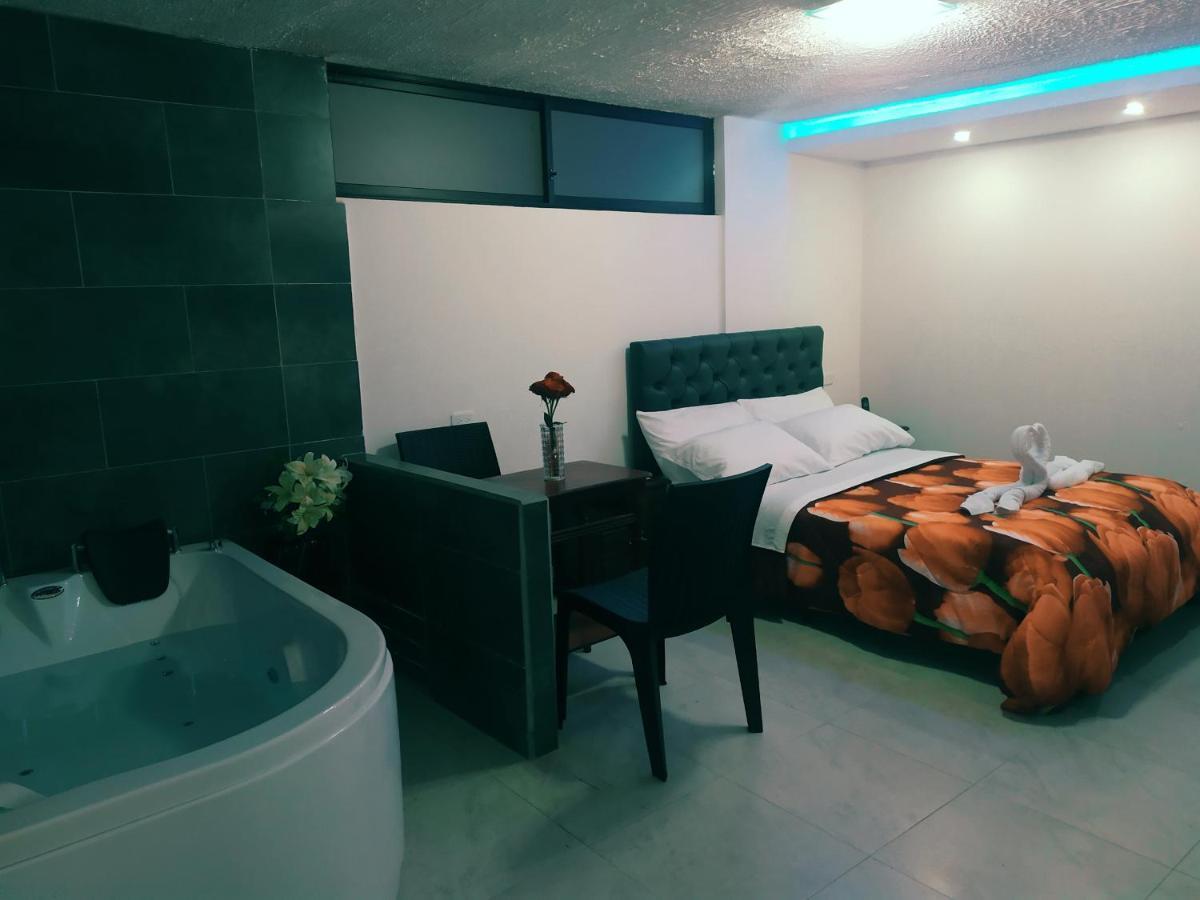 Hostal Ajavi Del Sur Quito Exteriér fotografie